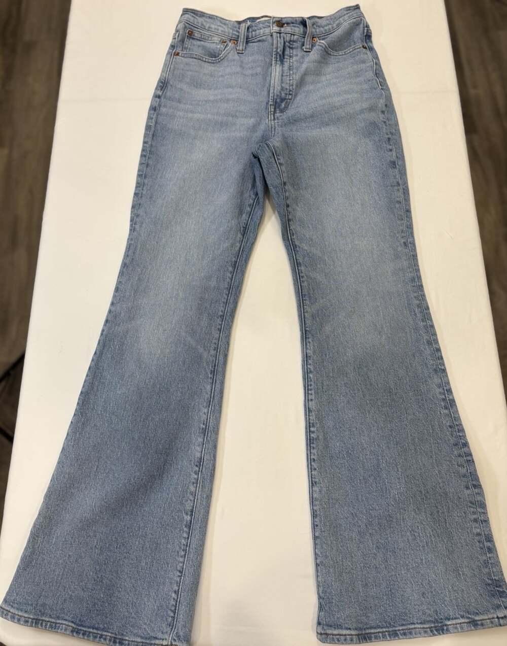 Madewell Women's perfect Vintage Flared Jeans Size 27x 30